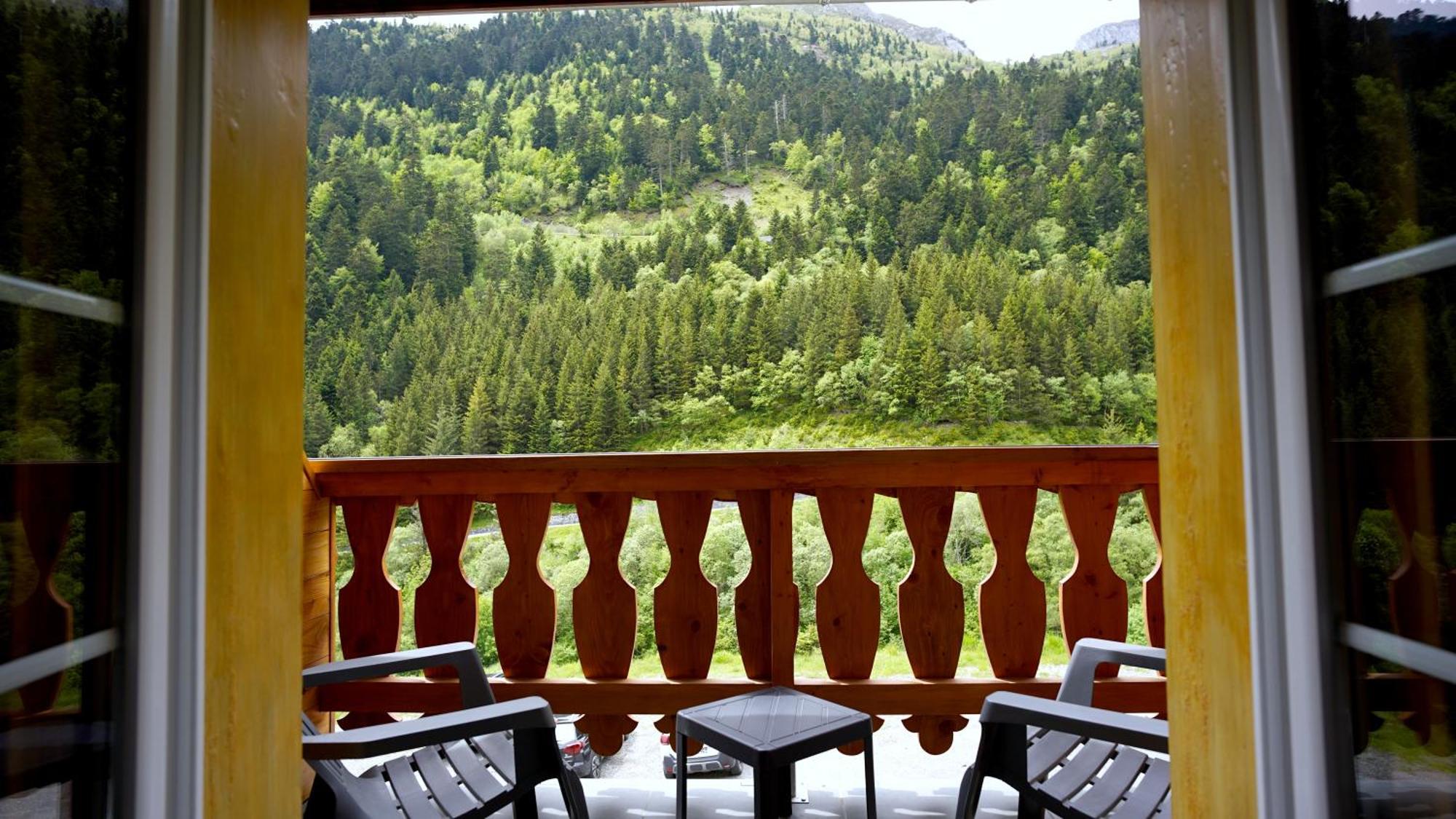 La Sapiniere Hotel Saint-Lary-Soulan Exterior photo